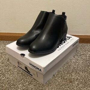 Sonoma Women's Sleek Black Millo Boots - Size 9.5